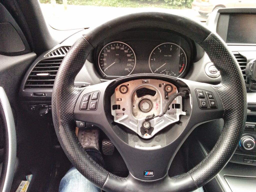 BMW 1er Airbag ausbauen