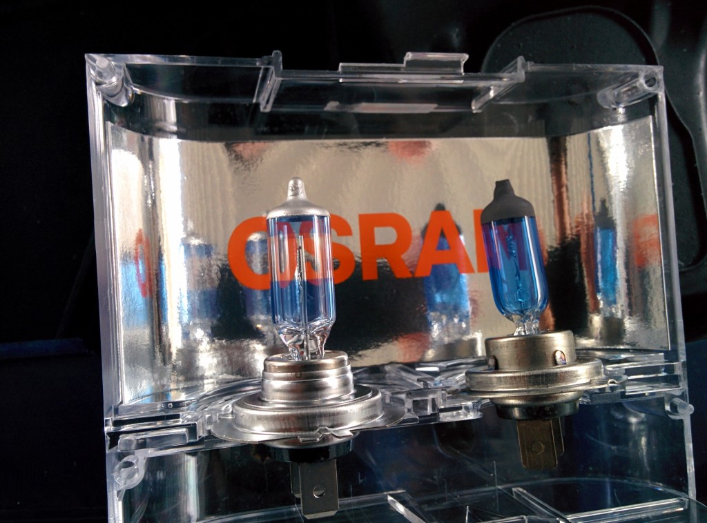 links: OSRAM Night Breaker Unlimited | rechts: Mtec Superwhite